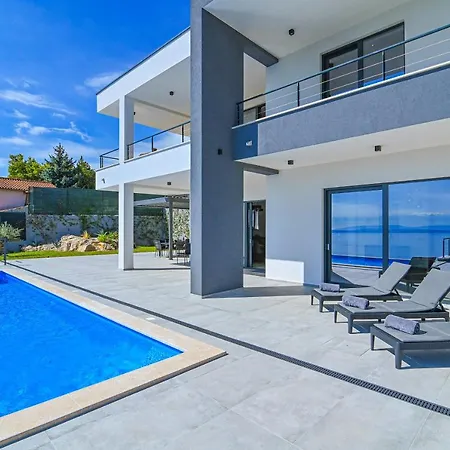 Ziganto Villa *